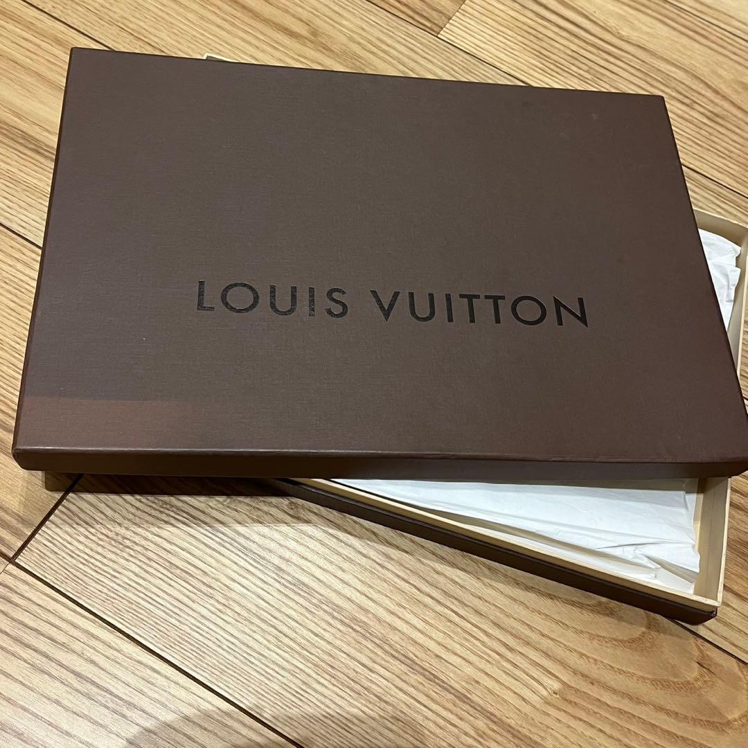 ルイヴィトン　マフラー　ロゴマニア　モノグラム　グレー　ウール　シルク　箱付き