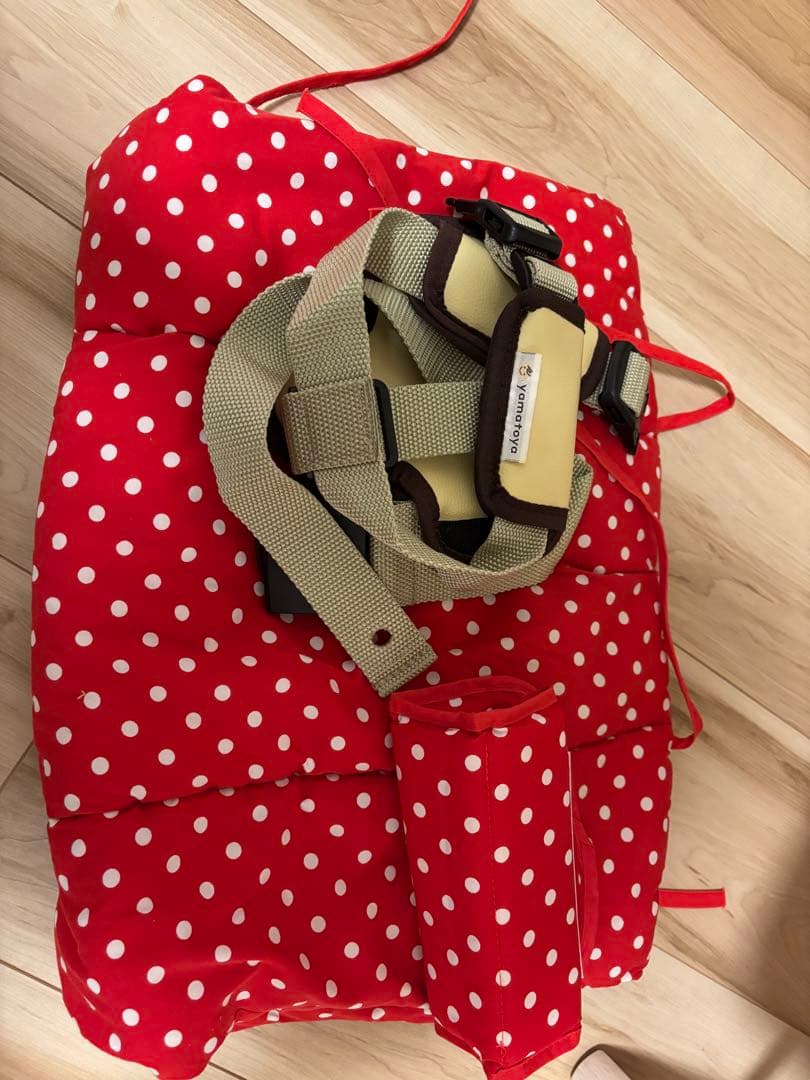 大和屋　すくすくチェアスリムプラス　テーブル未使用　ベルト、クッション付