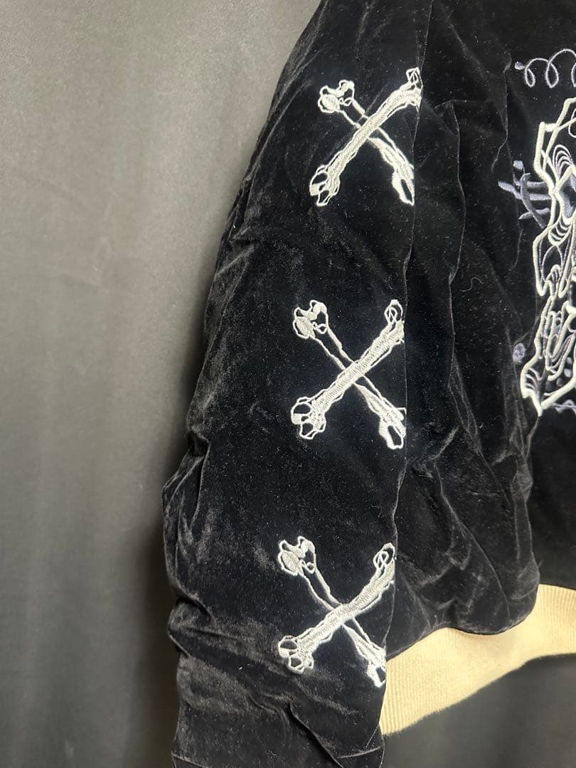 ジャケット・アウター HAIGHT New School Skull Velour Jacket