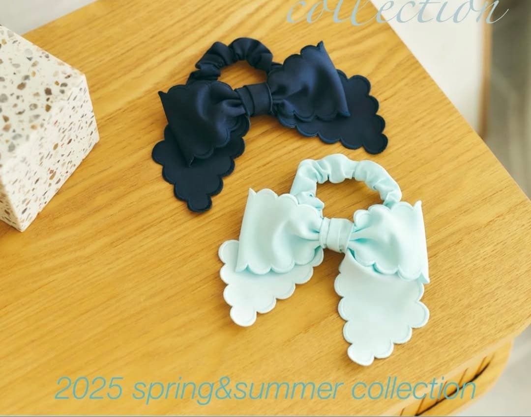 MÁRONENONFEE マーロンエノンフィ　スカラップ　リボン　シュシュ