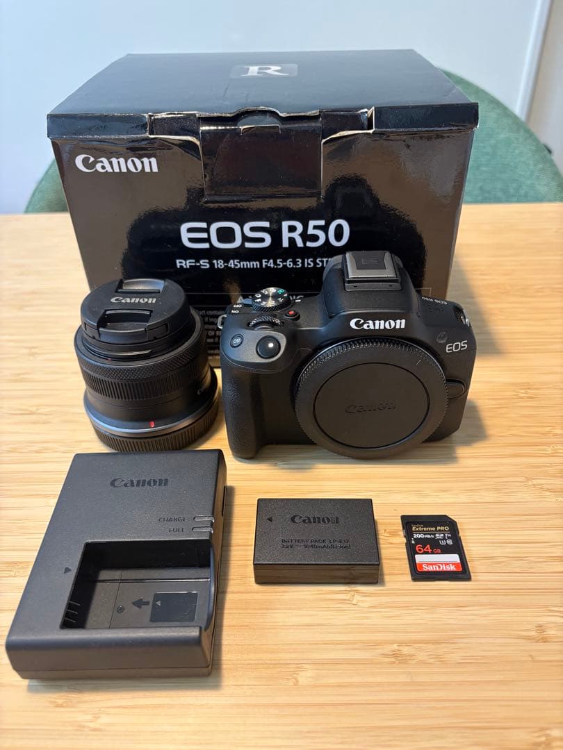 【SDカード・保証書付き】Canon EOS R50 RF-S 18-45mm
