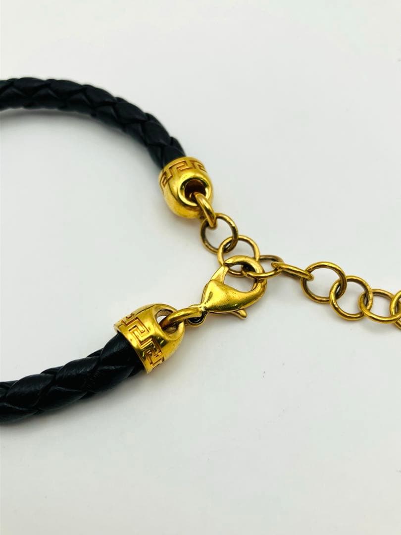 ヴェルサーチ　ブレスレット　ヒョウジン着用モデル　メデューサ　レザー