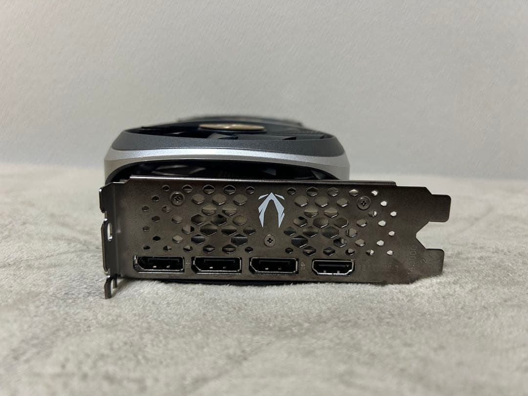 動作確認済み GeForce RTX 4070 Ti ZOTAC Trinity