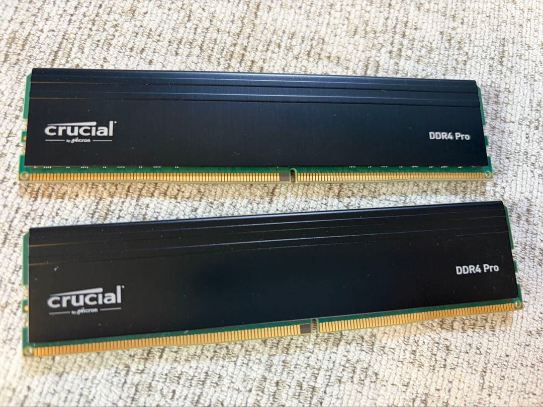 crucial DDR4 Pro 64GBメモリー