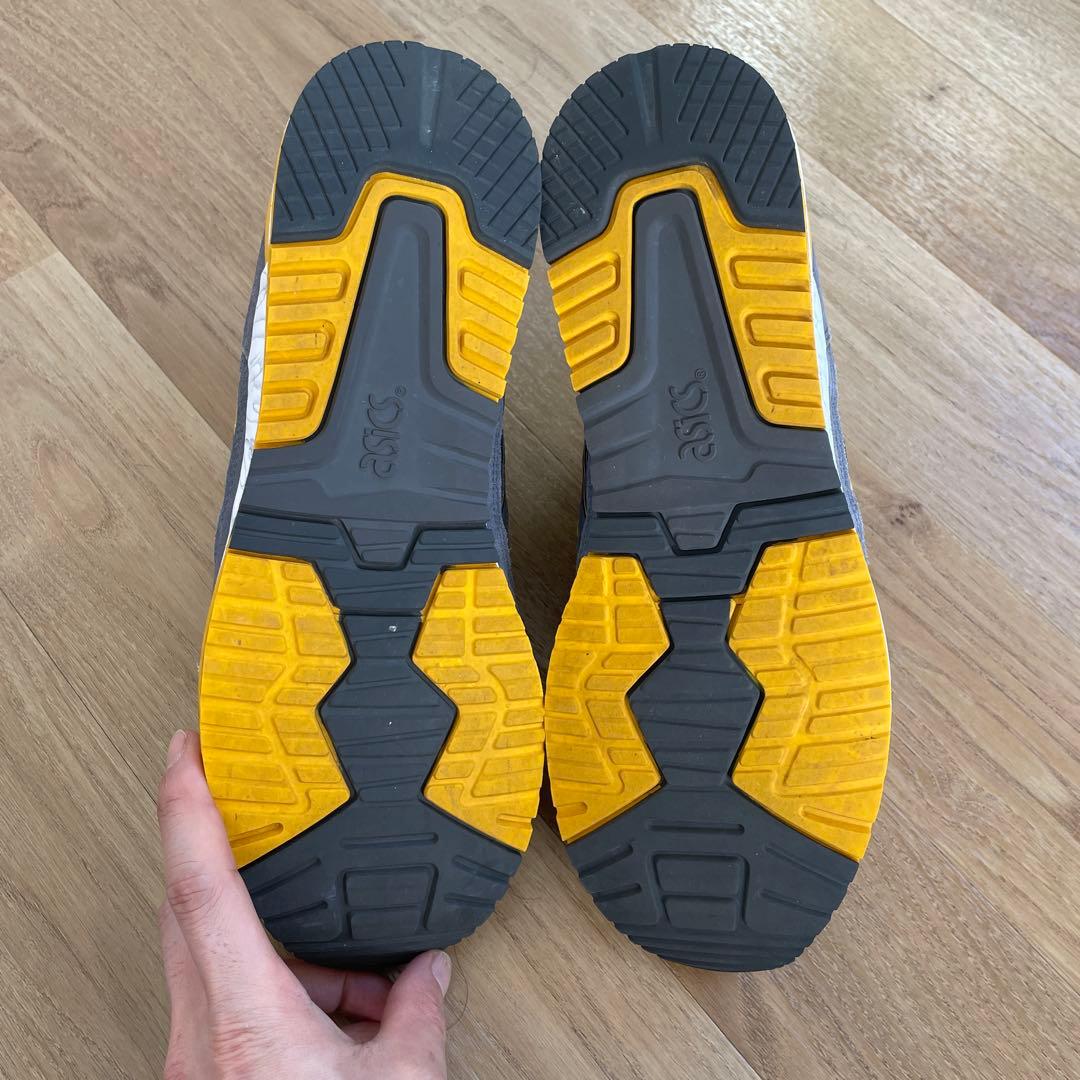 靴 ASICS GEL LYTE III GREY/GOLD FUSION 27.5