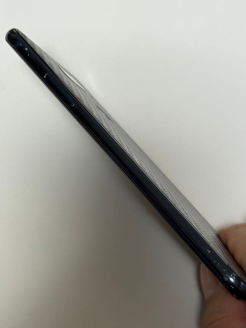 LG isai V30+ LGV35 128GB SIMフリー