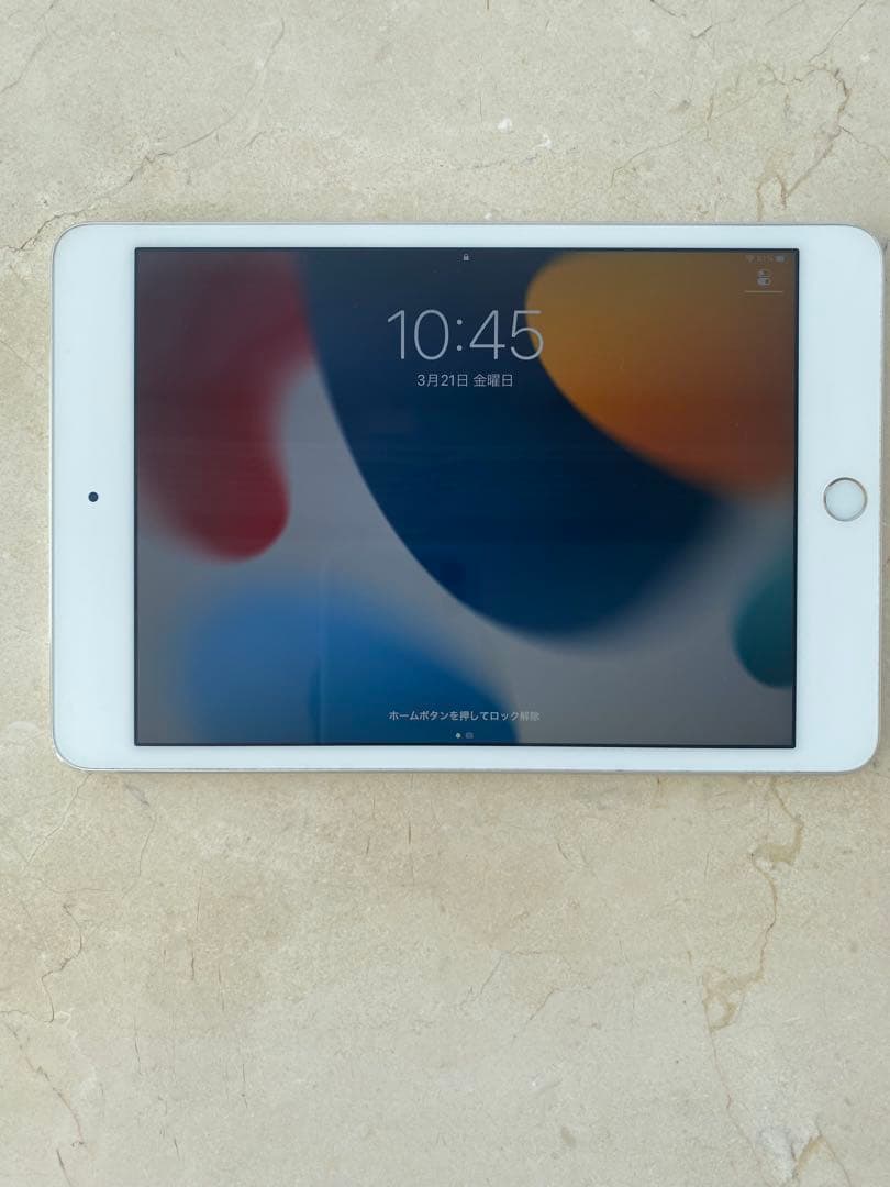 iPad本体 Apple iPad mini4 128GB Wi-Fi