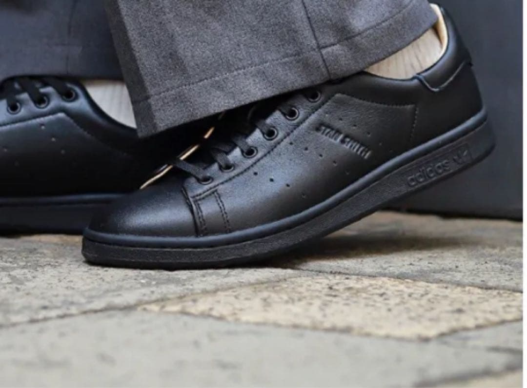 STAN SMITH LUX アディダス スタンスミス ラックス　ブラック
