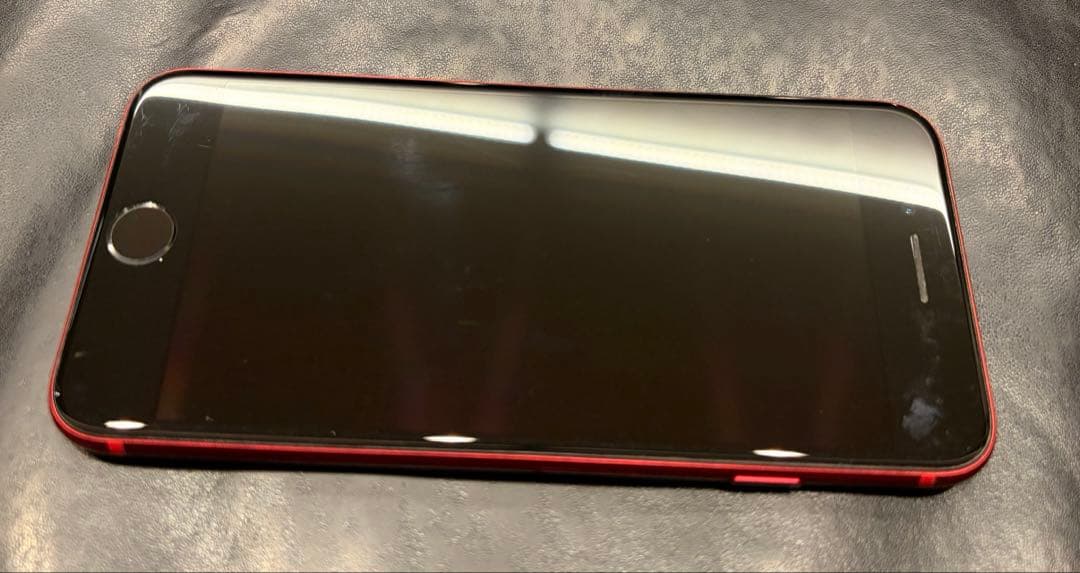 Apple iPhone SE (第2世代) 64GB(レッド)