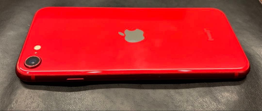 Apple iPhone SE (第2世代) 64GB(レッド)
