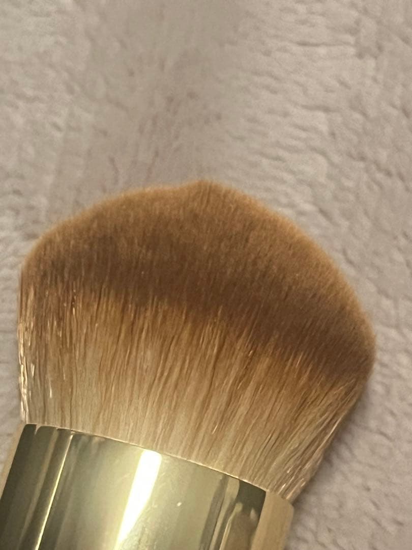 CHANEL ファンデ サブリマージュ レサンス ドゥタン BD01