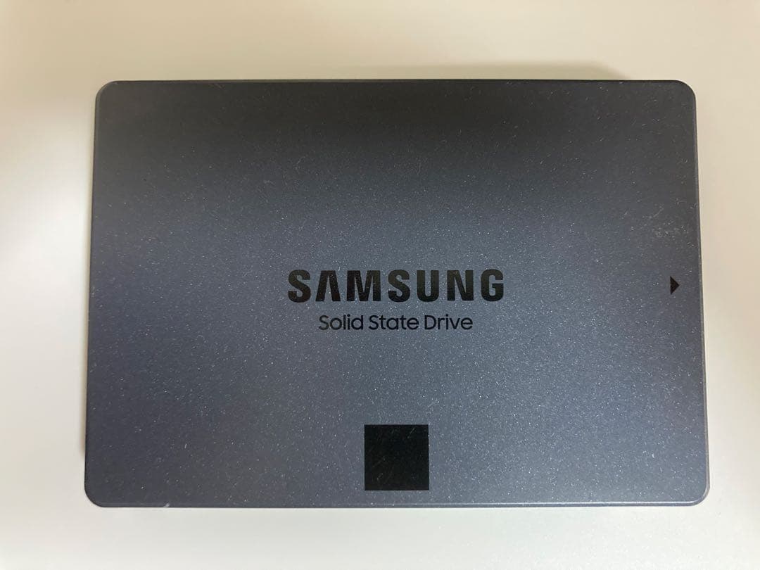 内蔵型SSD Samsung 870 QVO 1TB SSD
