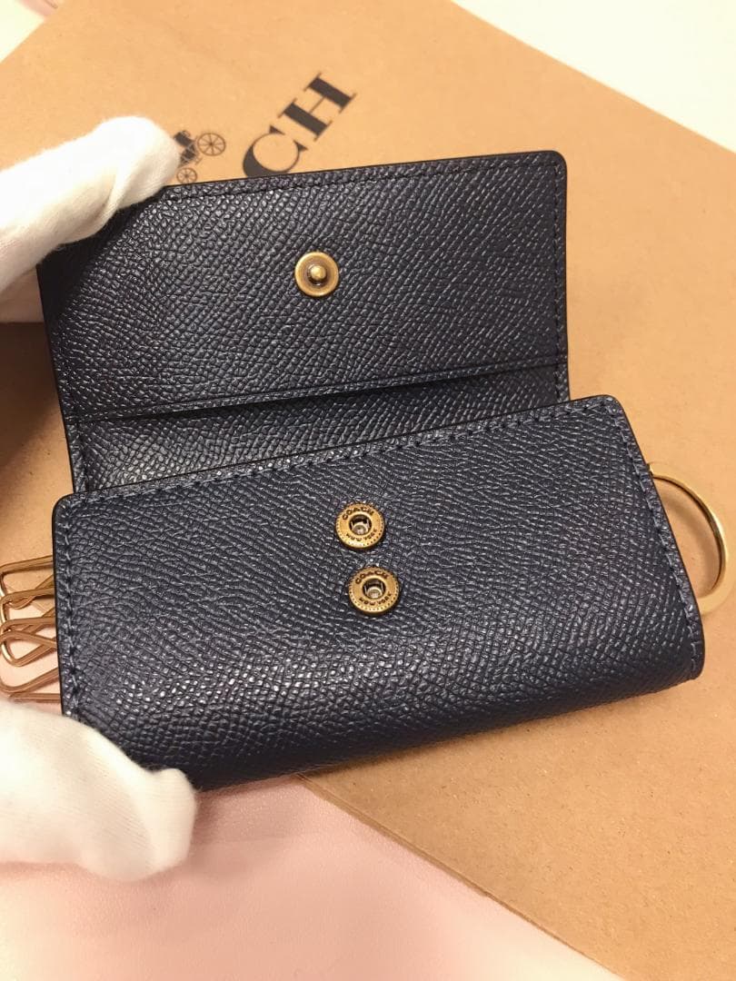 新品 COACH 6 リング キー ケース ネイビー