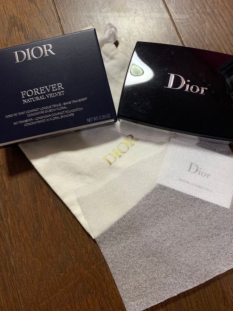 【新品】スキンフォーエヴァーコンパクトナチュラルベルベット#ON