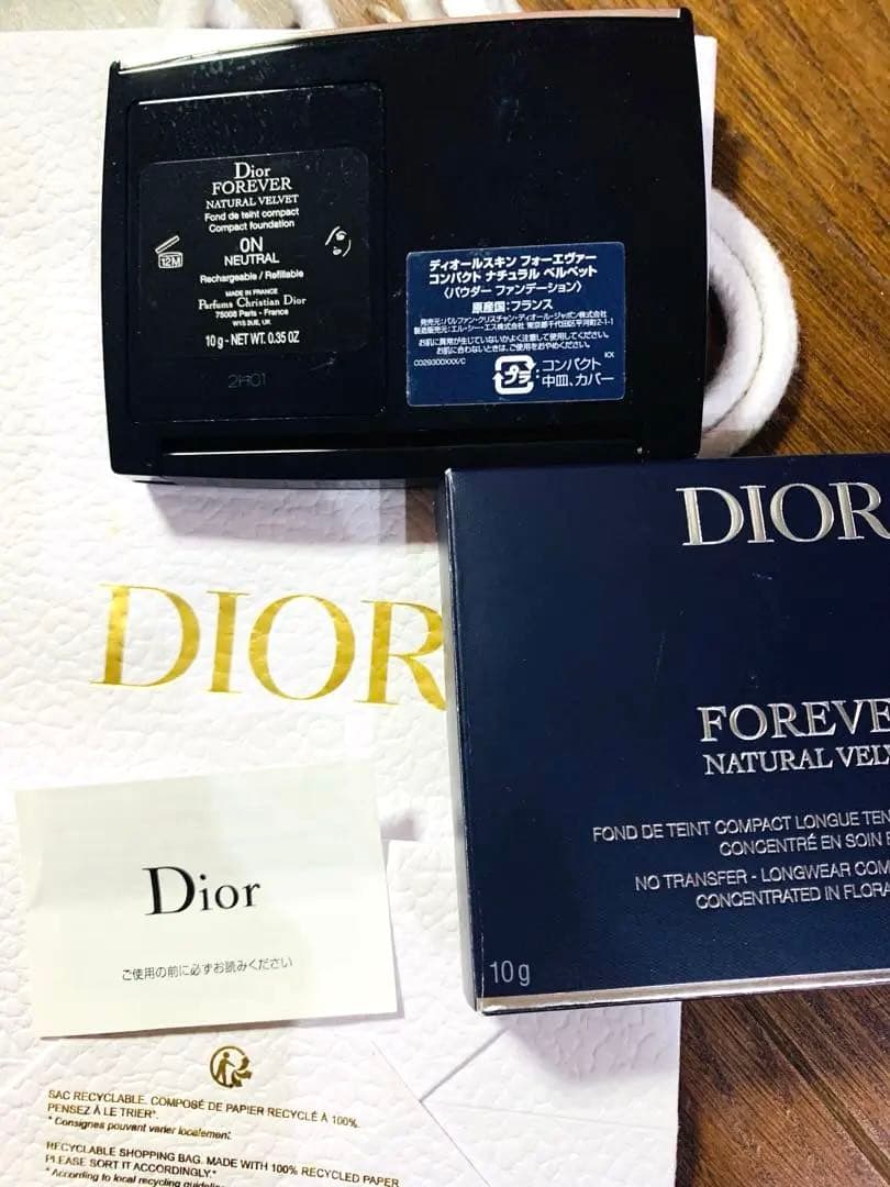 【新品】スキンフォーエヴァーコンパクトナチュラルベルベット#ON