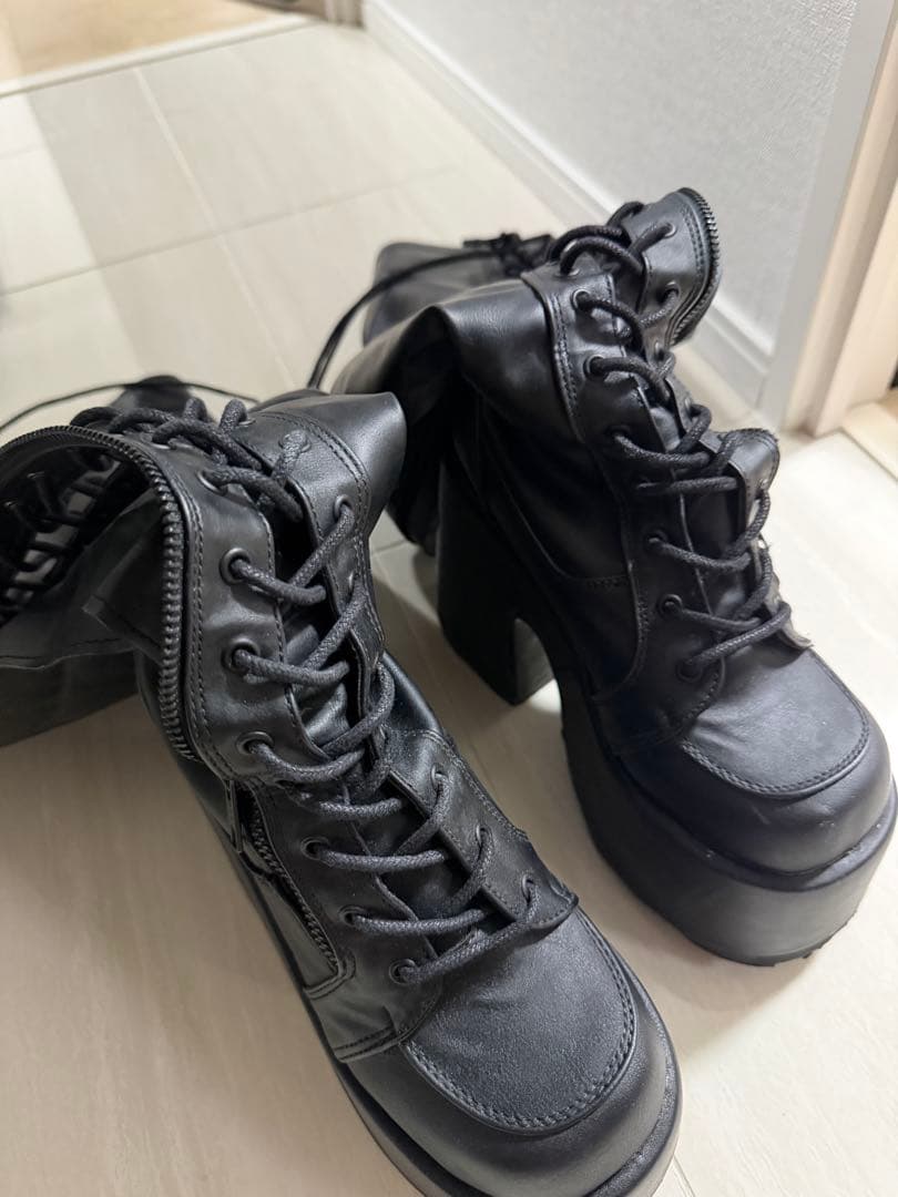 Demonia 厚底ニーハイブーツ ブラック