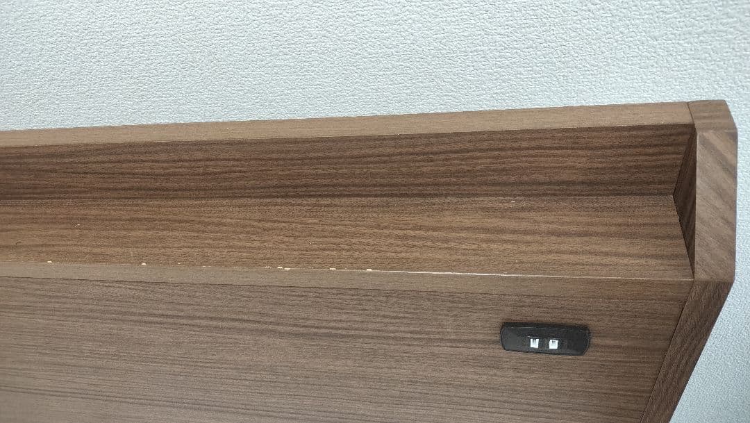 ニトリベッドフレーム セミダブル(大津市近隣配達無料、引き取りなら値引)