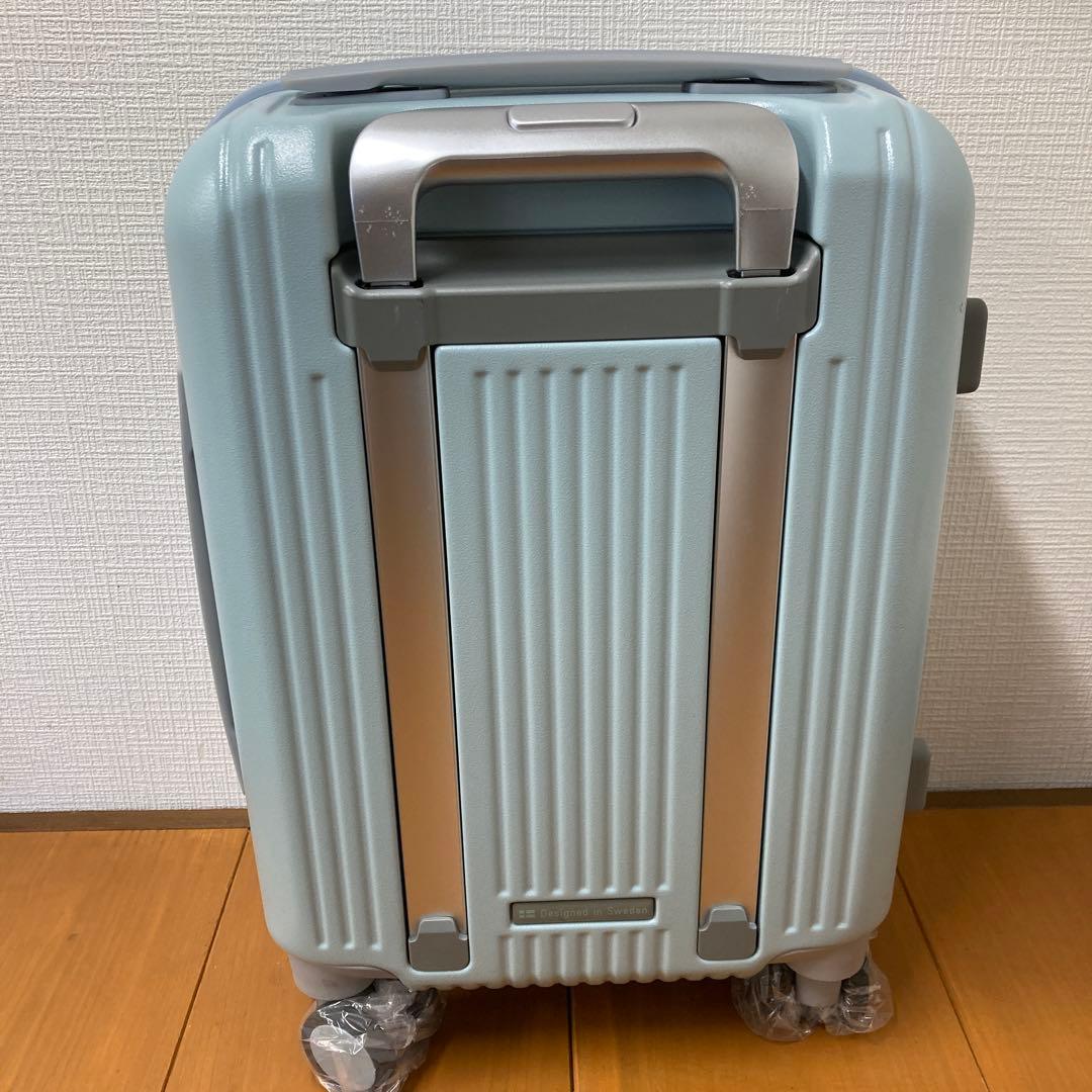 イノベータースーツケース inv30 21L ペールブルー 美品 機内持ち込み