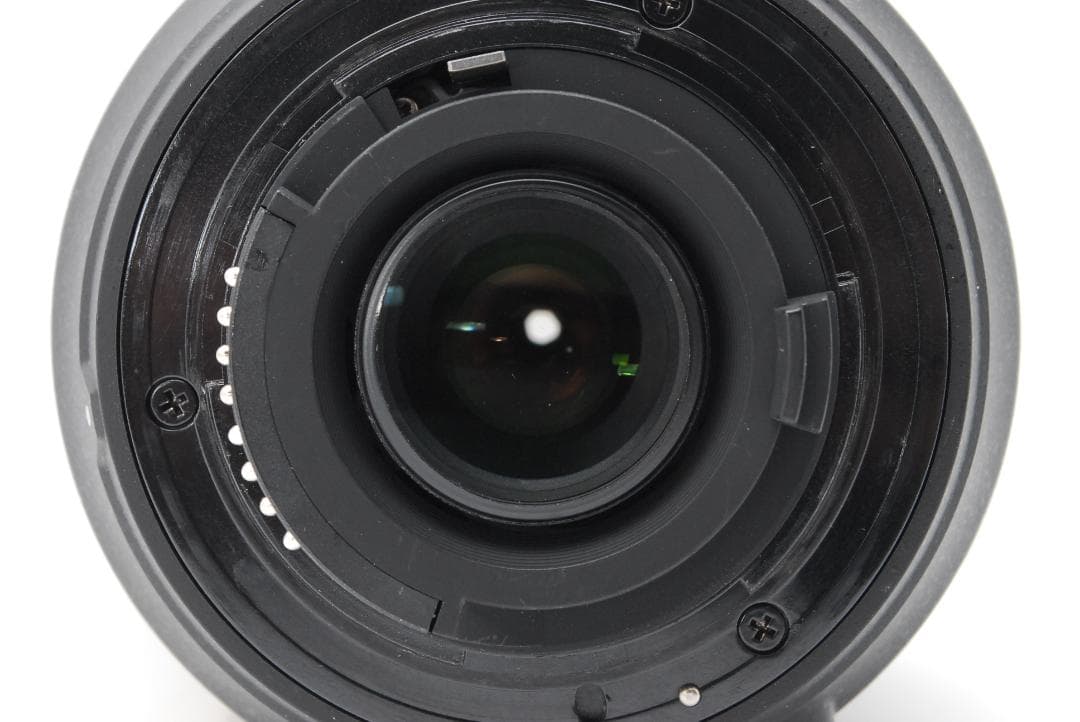 【光学極美品】Nikon AF-S 18-105mm VR　便利な中望遠レンズ