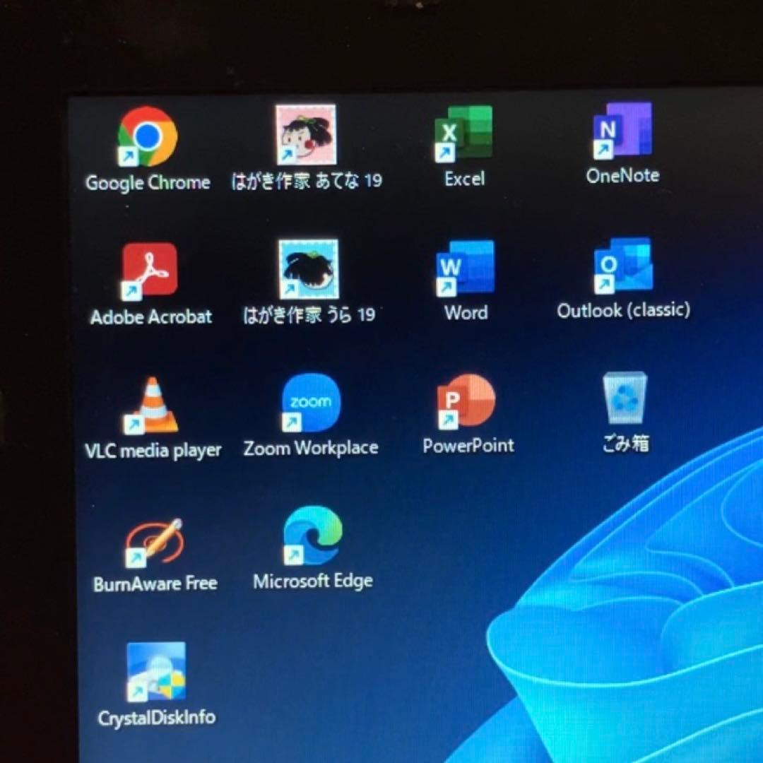 東芝Windows11ノートパソコンcore i5薄型Office付き カメラ