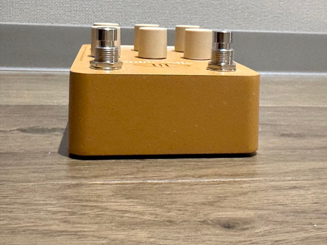 ゲリラ値下　UAFX Enigmatic 82 Overdrive