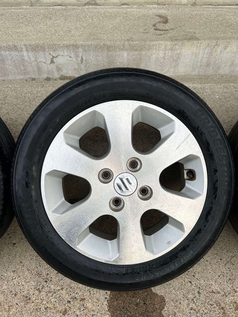 スズキ 14インチ 4本セット