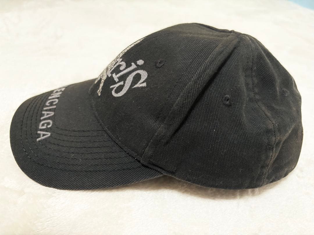 BALENCIAGA エッフェル塔キャップ