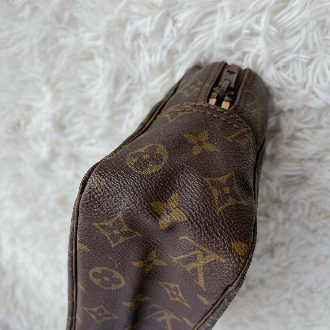 LOUIS VUITTON ルイヴィトン トゥルース トワレットモノグラム　30