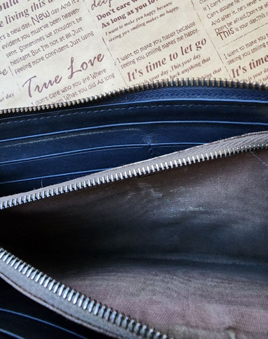 新タグ ボッテガヴェネタ　編み込み　長財布