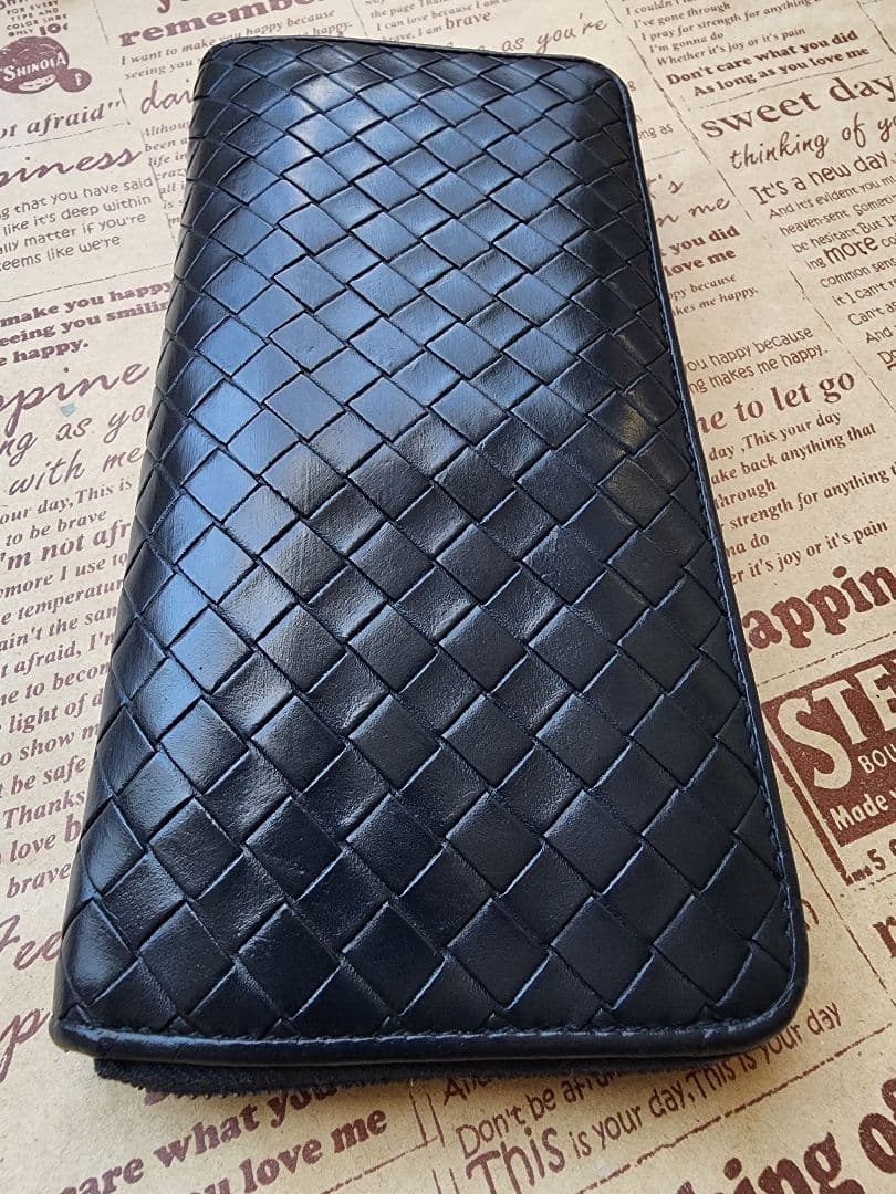 新タグ ボッテガヴェネタ　編み込み　長財布