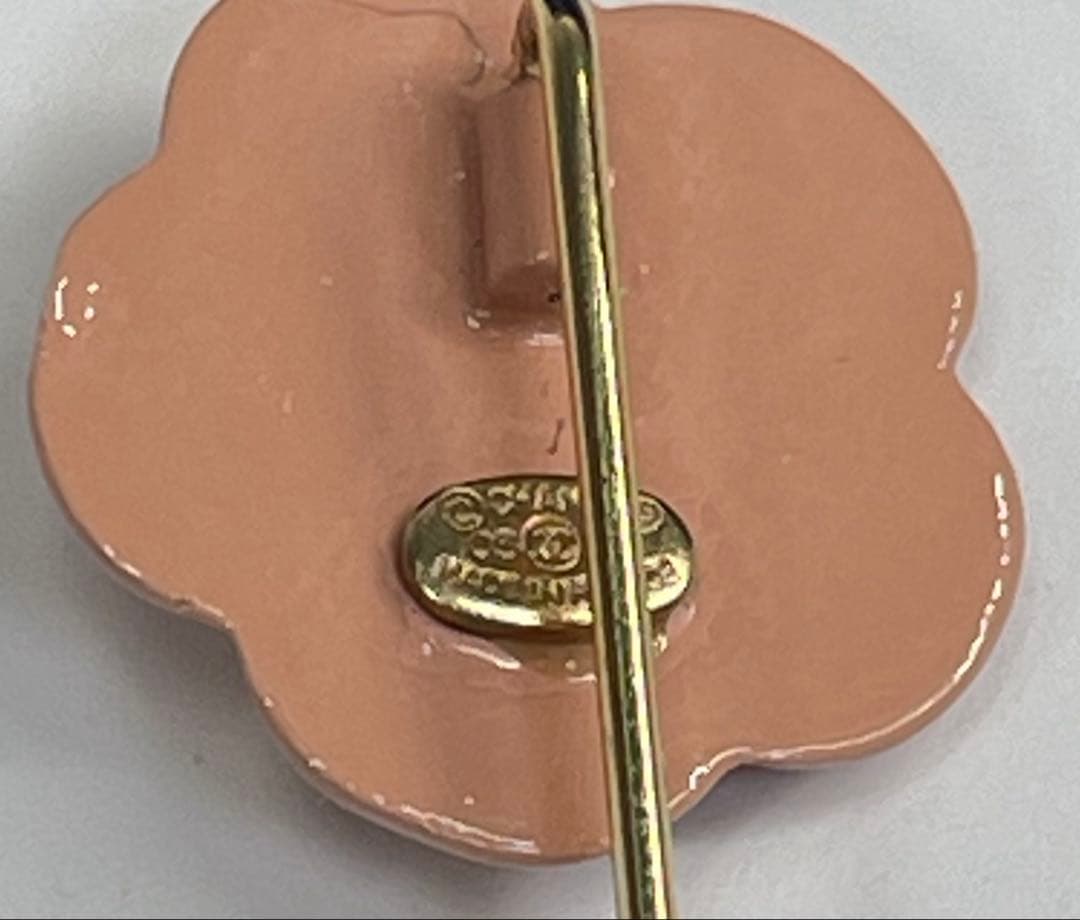 CHANEL(シャネル)ピンブローチ