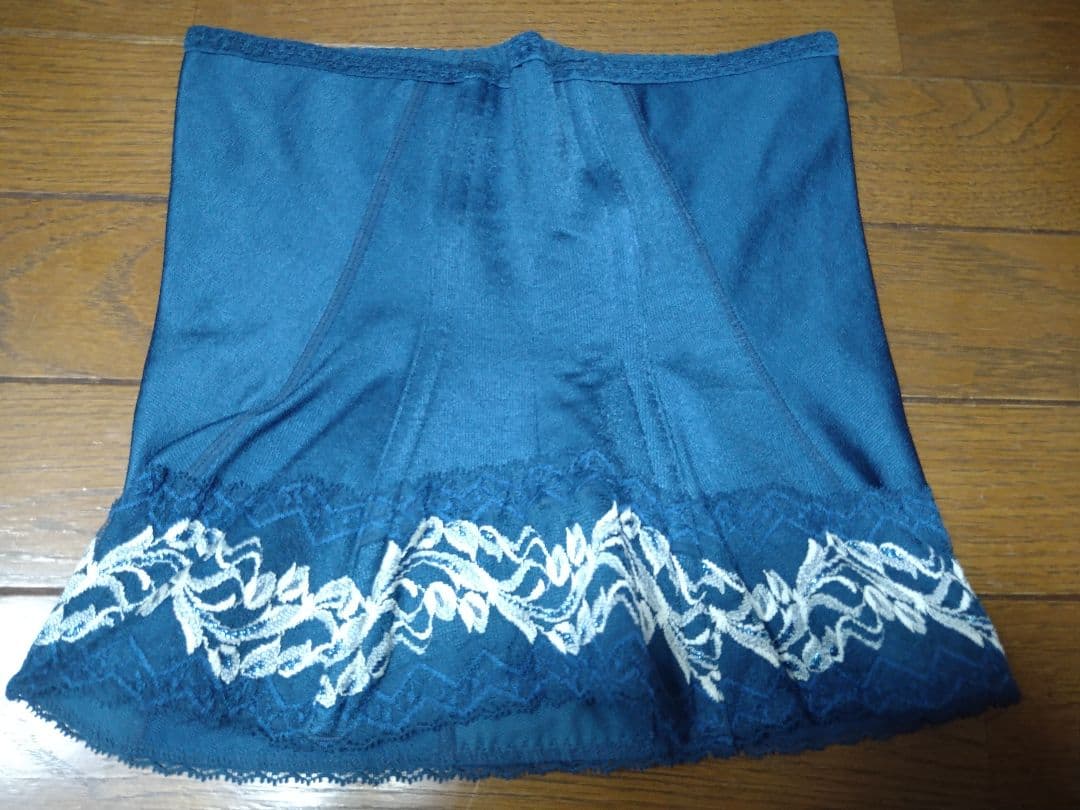 マルコ　リベルディーニュ　ウエストシェーパー