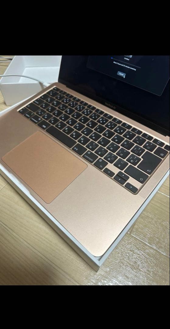 Apple MacBook Air (M1, 2020) ゴールド