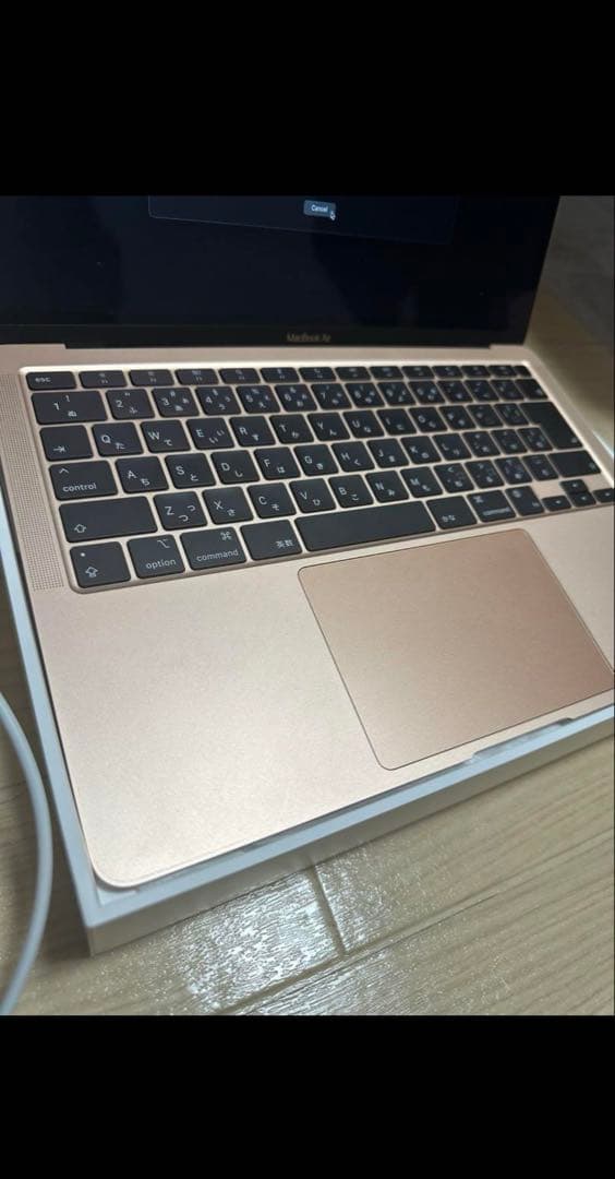 Apple MacBook Air (M1, 2020) ゴールド