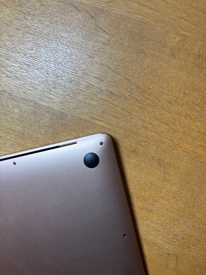 Apple MacBook Air (M1, 2020) ゴールド