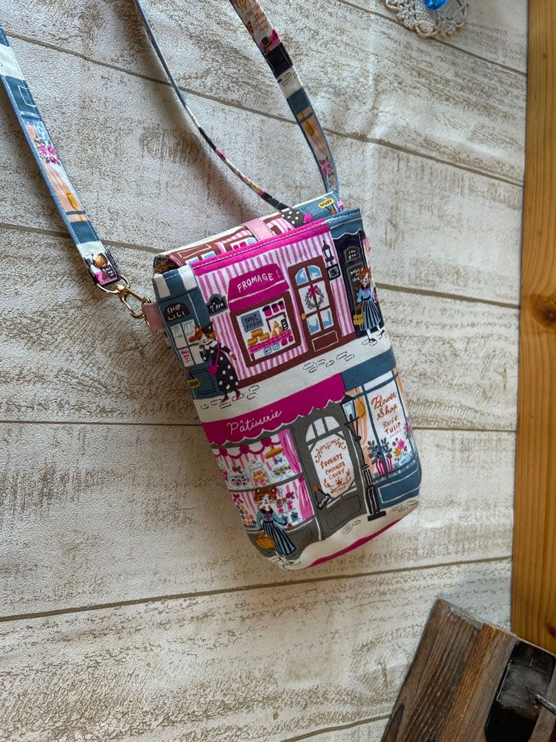 HIMA♡パリの街並みウィンドウショッピング猫ちゃん