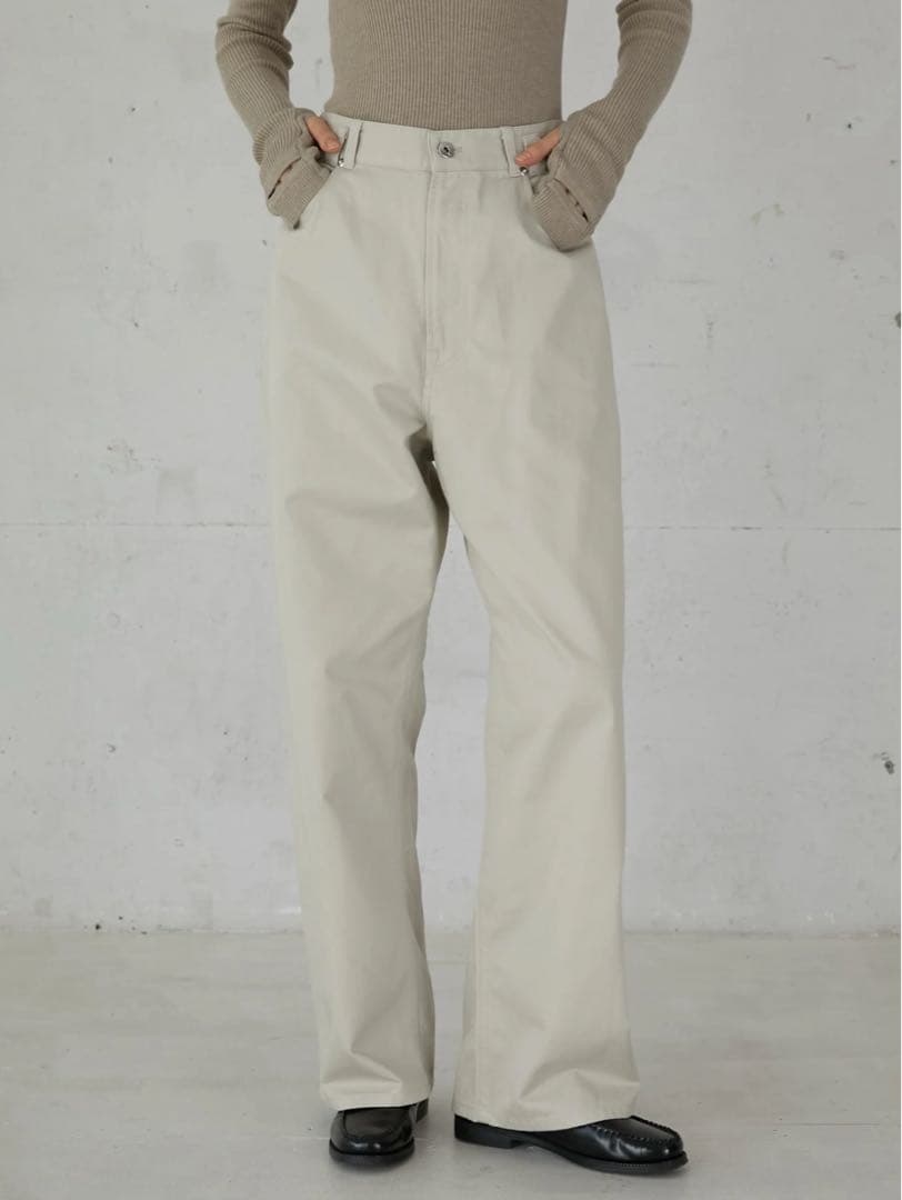 lapeaudegem 新作チノパン 36サイズ