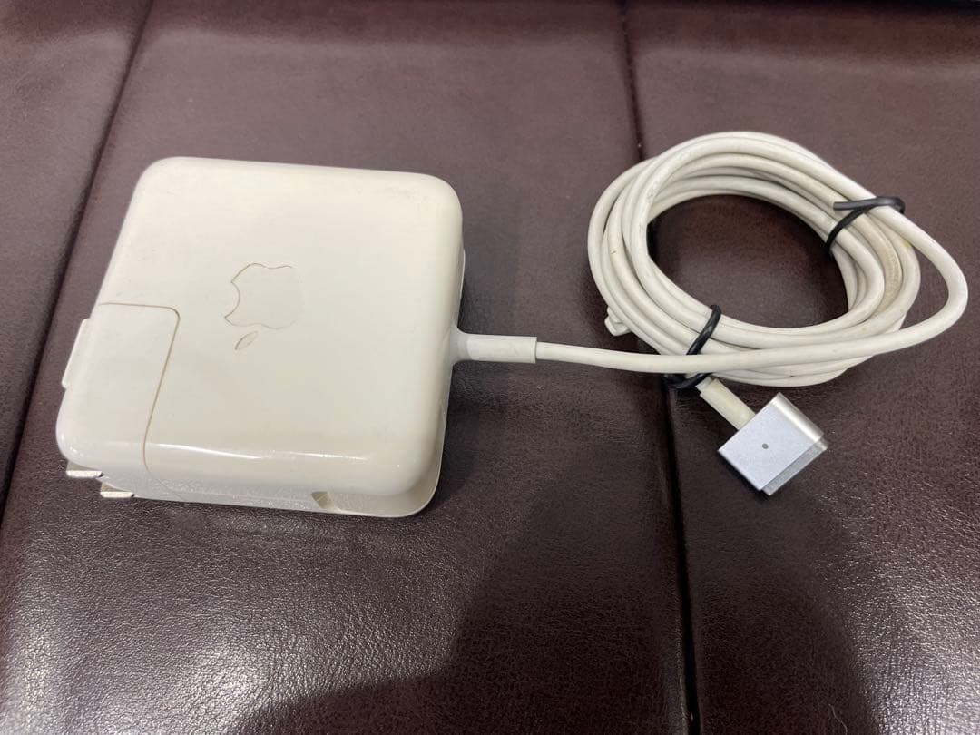 美品　使用回数少　MacBookAir 13-inch, Early 2014
