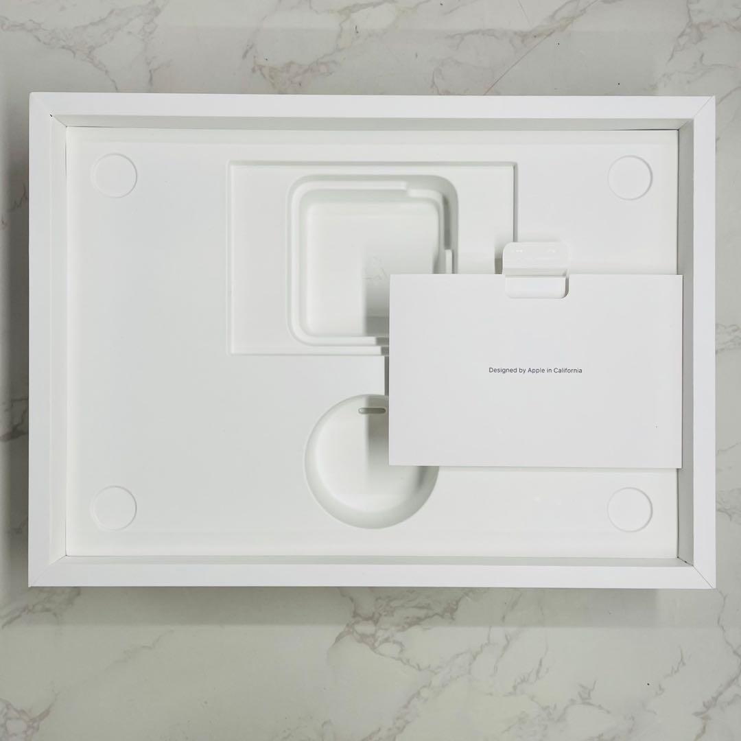 MacBook Pro 13インチ 2020 M1 8コア 8GB 512GB