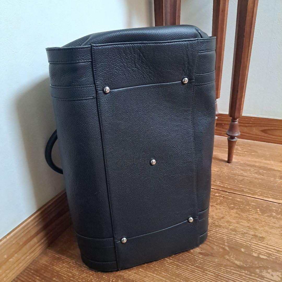 新品メルセデスベンツ黒ボストンバッグ&JAL アクセサリー入れ、遠赤足うらシート