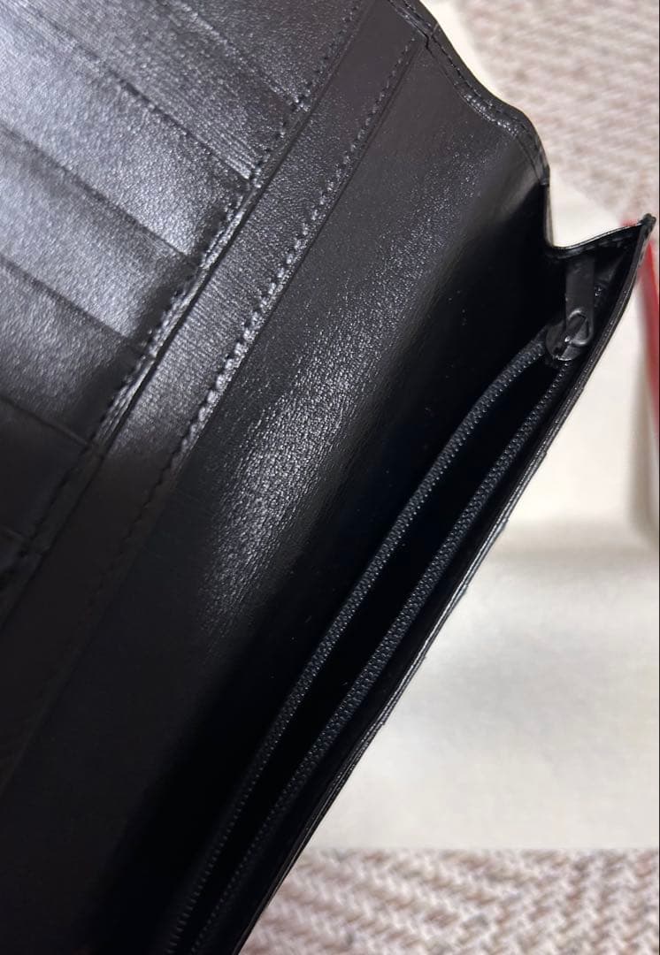 Cartier must de Cartier財布