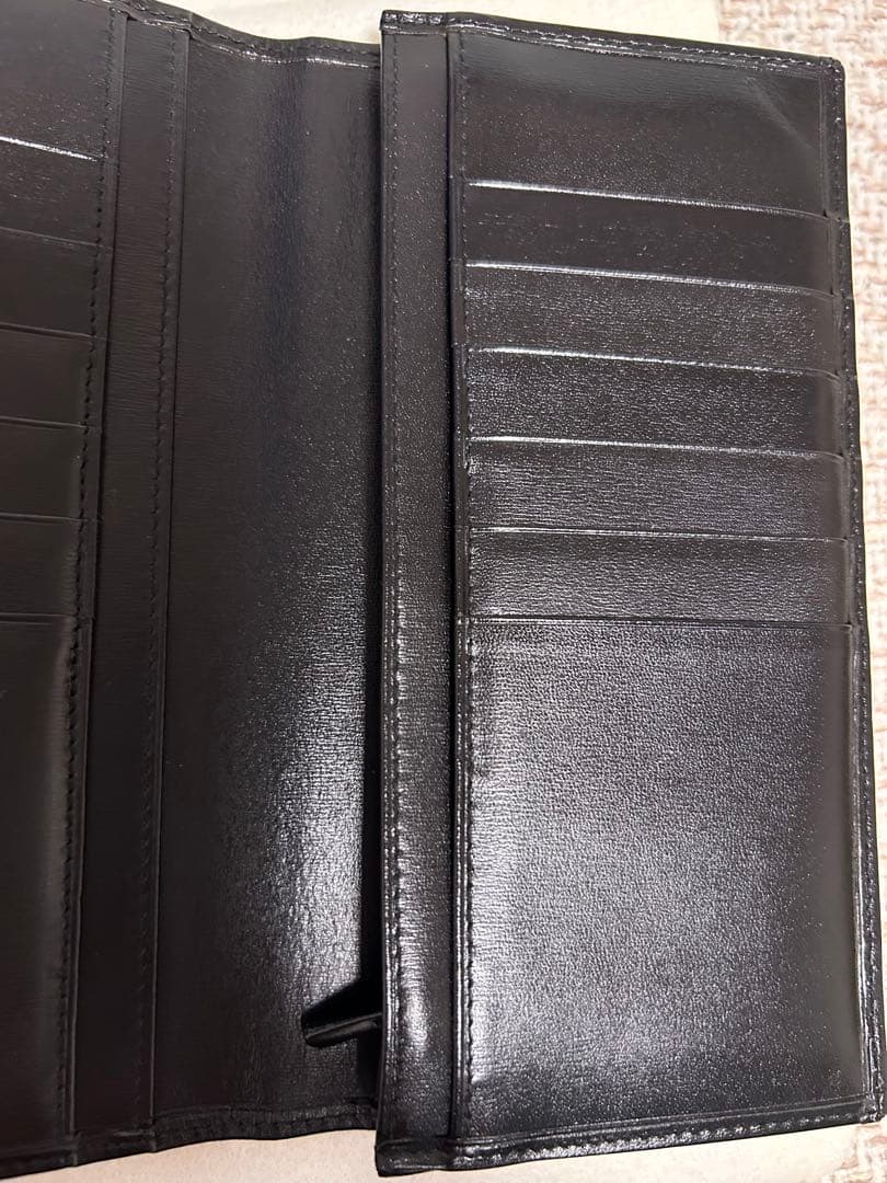 Cartier must de Cartier財布