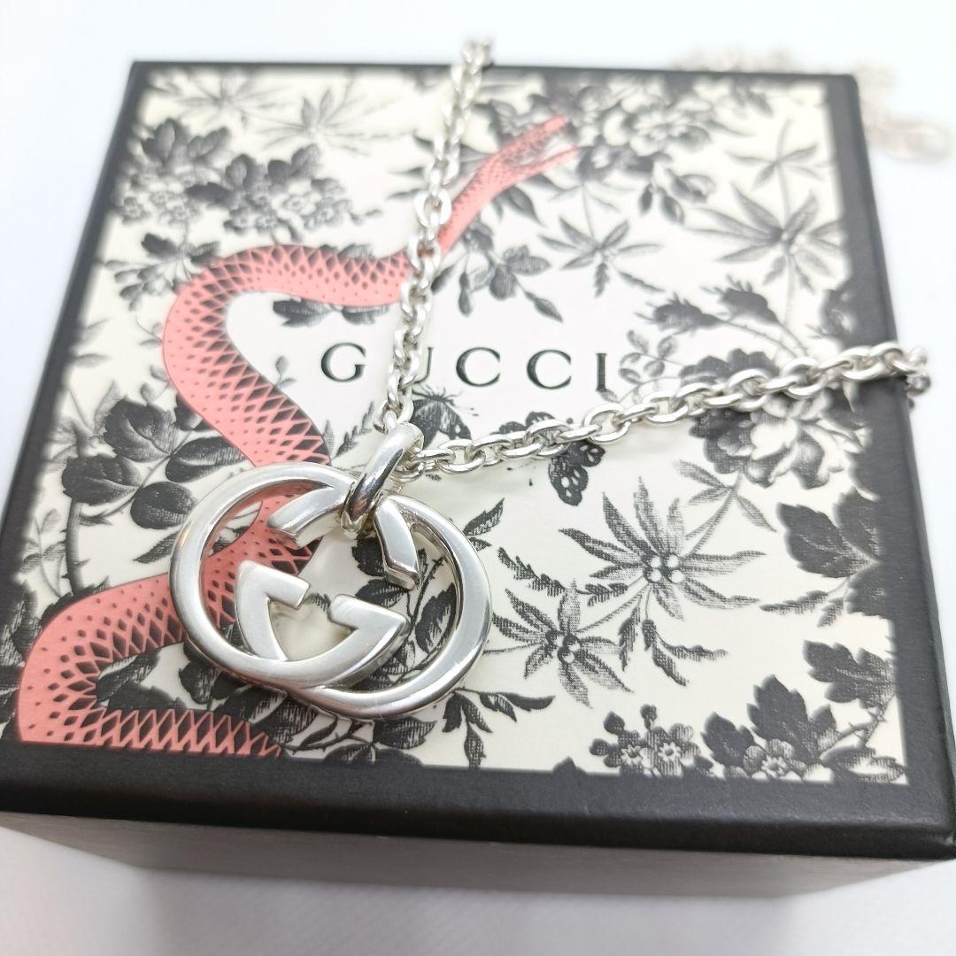 こうちゃん様　美品✨️保存箱袋付き　GUCCI ロゴ チャーム ネックレス 92