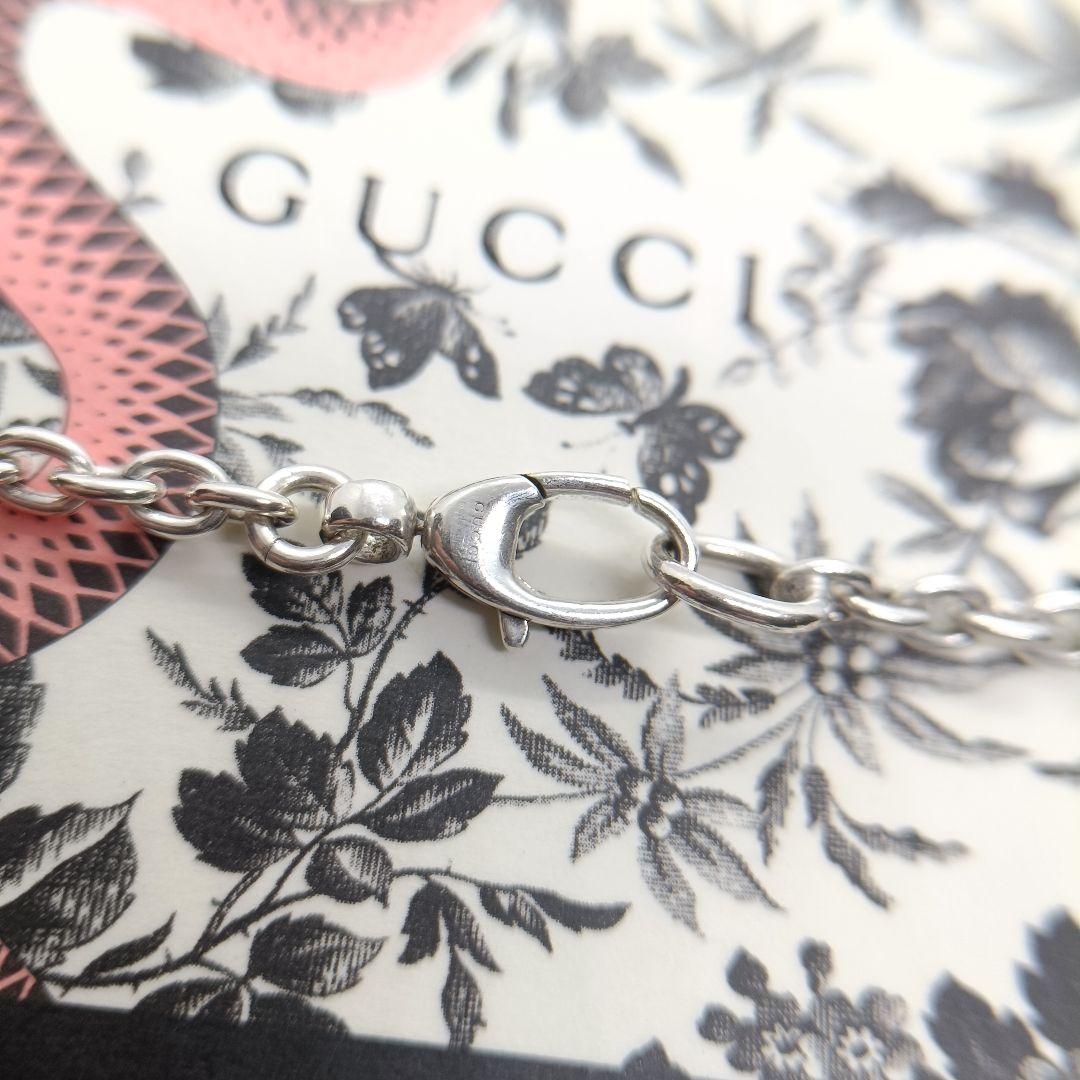 こうちゃん様　美品✨️保存箱袋付き　GUCCI ロゴ チャーム ネックレス 92