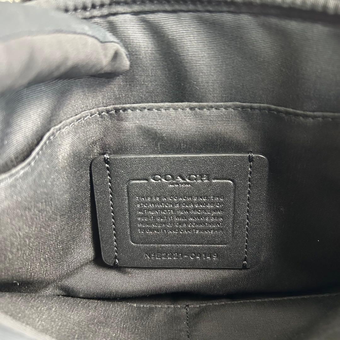 COACH ダブルファスナー　ショルダーバッグ レザー 斜め掛け シグネチャー