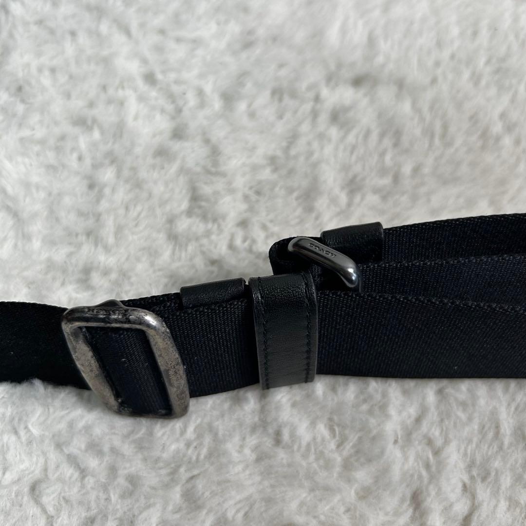 COACH ダブルファスナー　ショルダーバッグ レザー 斜め掛け シグネチャー