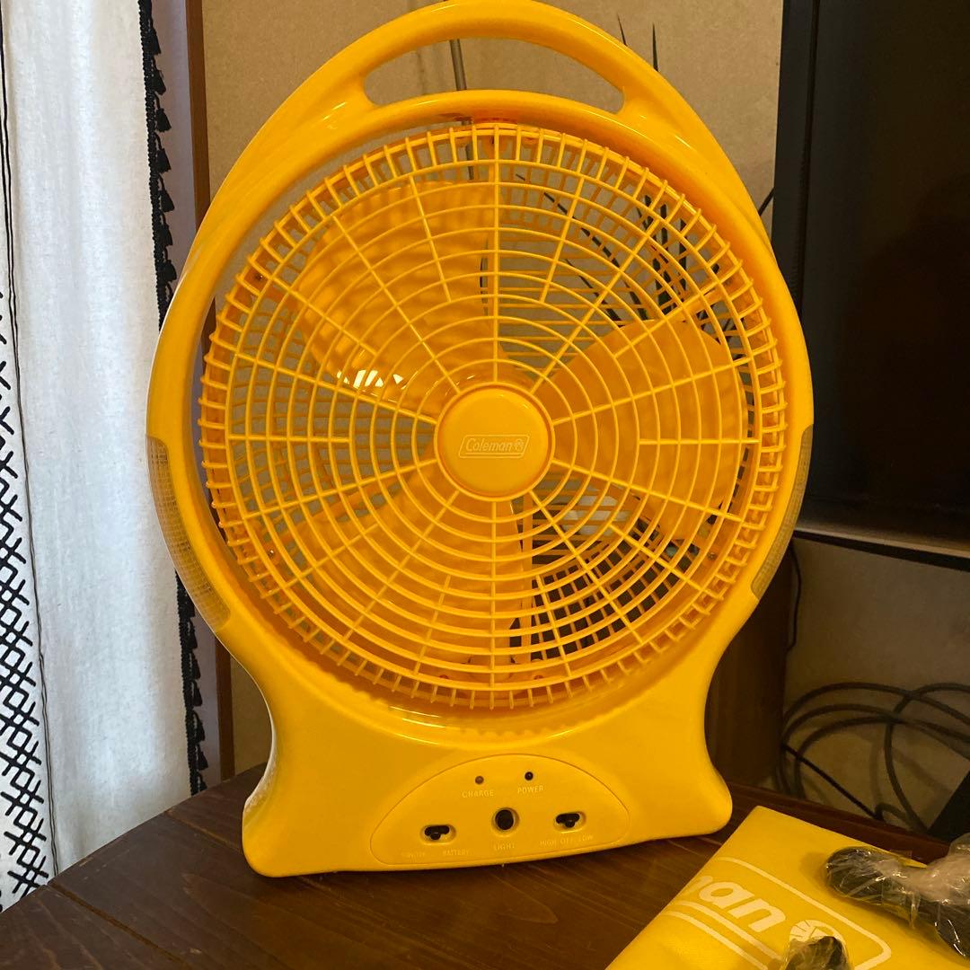 新品未使用　コールマン　アウトドア　サーキュレーター　リチャージブルファン