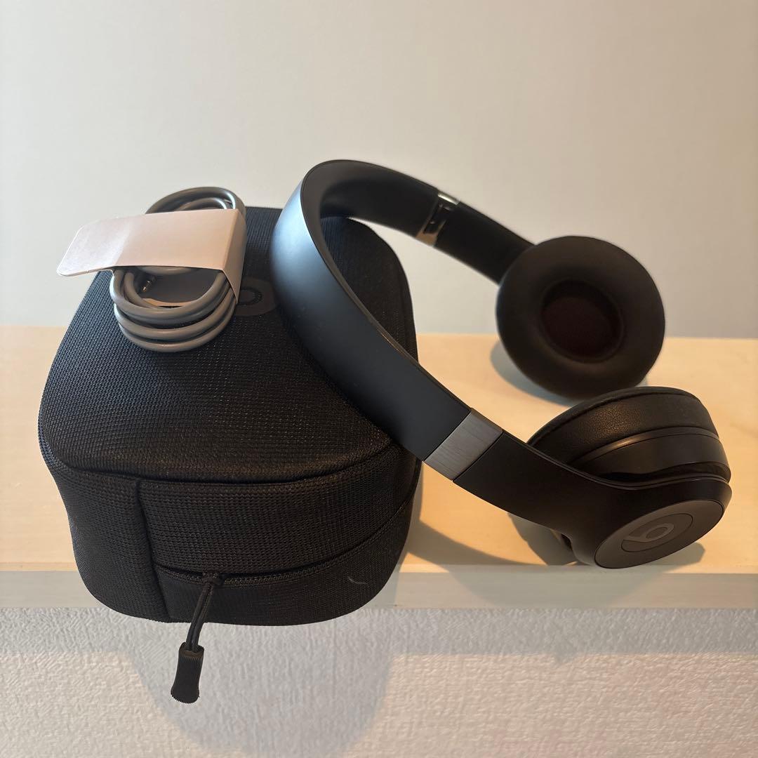 beats solo4 ブラック