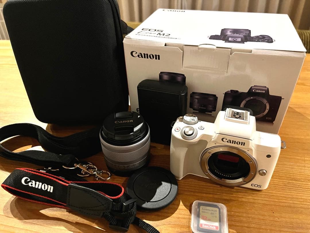 値下げ‼️ほぼ未使用　Canon kiss m2 ホワイト　美品