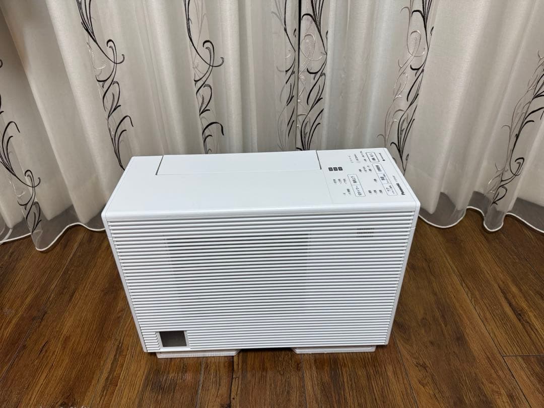 美品 Panasonic 衣類乾燥除湿機 22年式